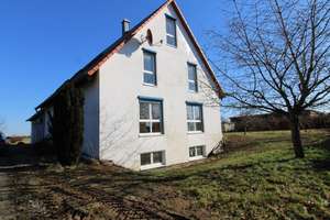 Einfamilienhaus in einzigartiger Naturlage mit Offenstall - Ideal für Pferdehalter – Die vollständige Adresse der Immobilie erhältst du vom Anbieter., 97215 Simmershofen – Vorschaubild 19