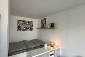 Untermiete - Helle 1-Zimmer-Wohnung in Köln – Die vollständige Adresse der Immobilie erhältst du vom Anbieter., 50935 Lindenthal (Ortsteil), Köln – Vorschaubild 3