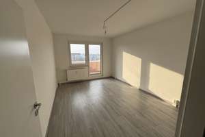 NEU: Sanierte 3-Raum-Wohnung mit Balkon – Dequeder Str. 17, 39124 Neue Neustadt, Magdeburg – Vorschaubild 1