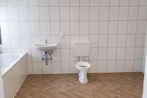 4-Zimmer-Wohnung nach Renovierung – Gelsenkirchen-Rotthausen, Schonnebecker Str. 121 – Schonnebecker Str. 121, 45884 Rotthausen, Gelsenkirchen – Vorschaubild 6