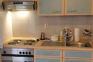 Helle 1-Zimmer Wohnung mit Balkon im 3. OG in Perlach – Fr.-Engels-Bogen 3, 81735 Neuperlach, München – Vorschaubild 3