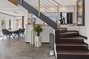 Wohnen & Gewerbe vereint – Exklusives Anwesen mit Pool, Einliegerwohnung & Hallenfläche – Die vollständige Adresse der Immobilie erhältst du vom Anbieter., 67454 Haßloch – Vorschaubild 4