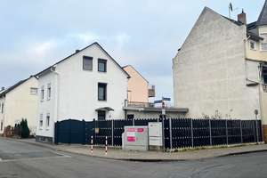 Das Einfamilienhaus mit neuer Heizung und Grundstück. In Koblenz! – Die vollständige Adresse der Immobilie erhältst du vom Anbieter., 56070 Neuendorf, Koblenz – Vorschaubild 2
