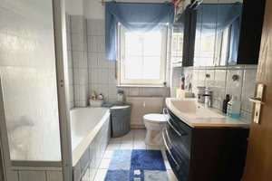 Zentral ! Hell ! Komfortabel ! 3- Zimmer- Wohnung mit Loggia in Asslar – 35614 Aßlar – Vorschaubild 7