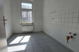 Tolles Mehrfamilienhaus mit 6 Wohneinheiten zum Kauf in herrlicher Lage in Neukirchen – Die vollständige Adresse der Immobilie erhältst du vom Anbieter., 9221 Neukirchen/Erzgebirge – Vorschaubild 2