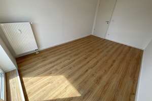 Geräumige 3 Zimmer-Wohnung mit 2 Balkonen und Wannenbad – Vorwerker Str. 107, 23554 Sankt Lorenz Nord, Lübeck – Vorschaubild 29