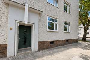 Bezugsfertige Altbauwohnung im Fanningerkiez mit großem Gemeinschaftsgarten ohne Käuferprovision – Die vollständige Adresse der Immobilie erhältst du vom Anbieter., 10365 Lichtenberg (Ortsteil), Berlin – Vorschaubild 3