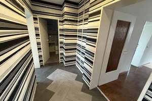 Für Kapitalanleger oder Eigennutzer. Freie 3-Zimmerwohnung mit Balkon. – Husemannstraße 41, 47198 Hochheide, Duisburg – Vorschaubild 3