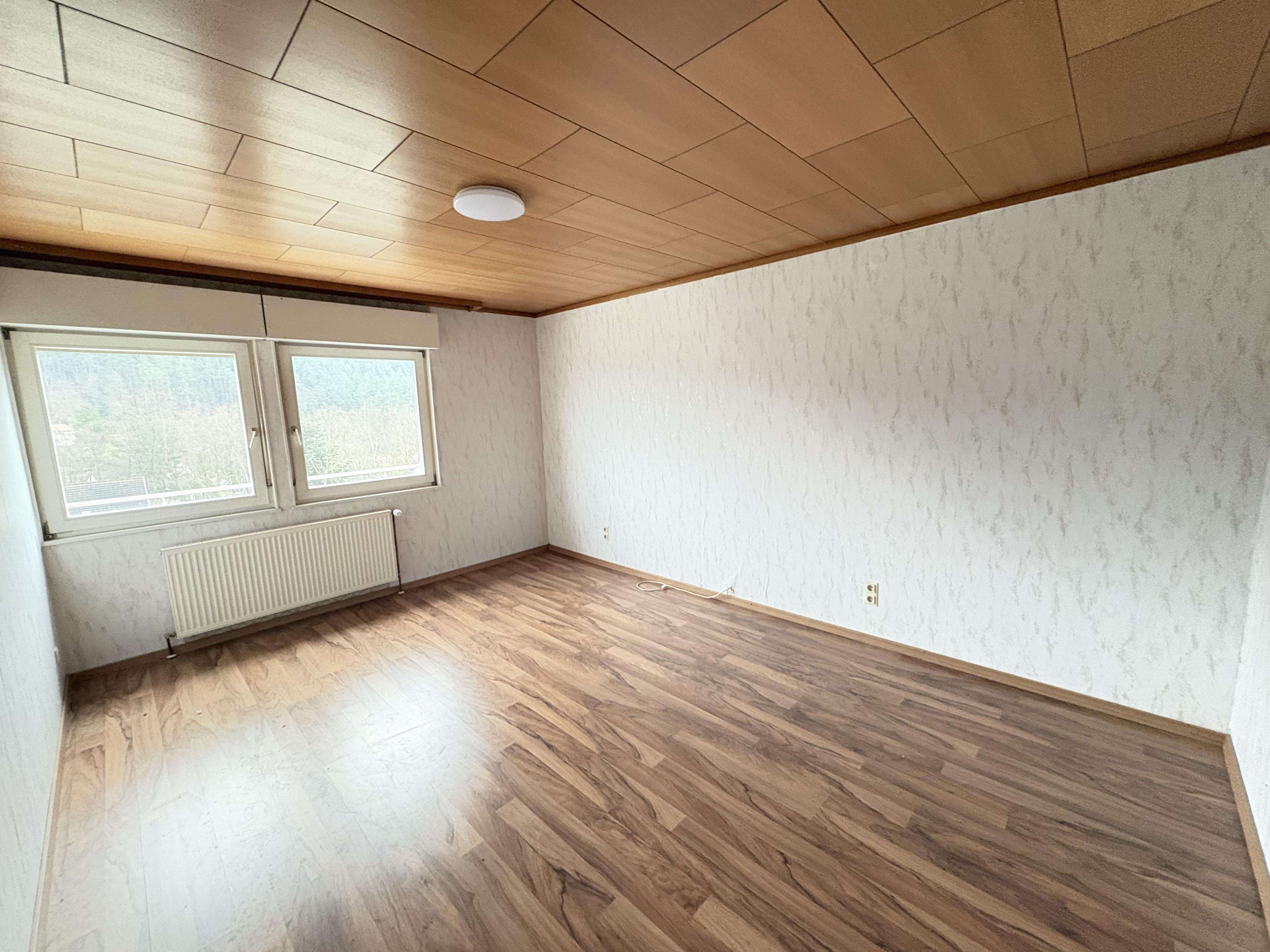 Immobilie in Hauenstein - Bungalow mit Potential in ruhiger Lage - Bild 0