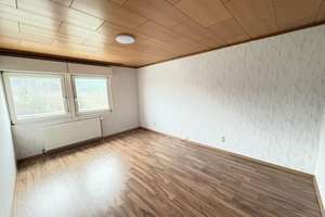 Bungalow mit Potential in ruhiger Lage – Die vollständige Adresse der Immobilie erhältst du vom Anbieter., 76846 Hauenstein – Vorschaubild 7