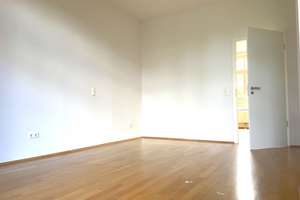 Gehobene 3-Zimmer-Wohnung im 1. OG mit zwei großen Balkonen in begehrtem Baudenkmal – Tannenstraße 24a, 40476 Derendorf, Düsseldorf – Vorschaubild 14