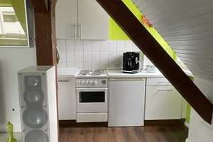 Ansprechende 1-Zimmer-Dachgeschosswohnung mit Einbauküche in Kassel – Baunsbergstraße 18, 34131 Bad Wilhelmshöhe, Kassel – Vorschaubild 3