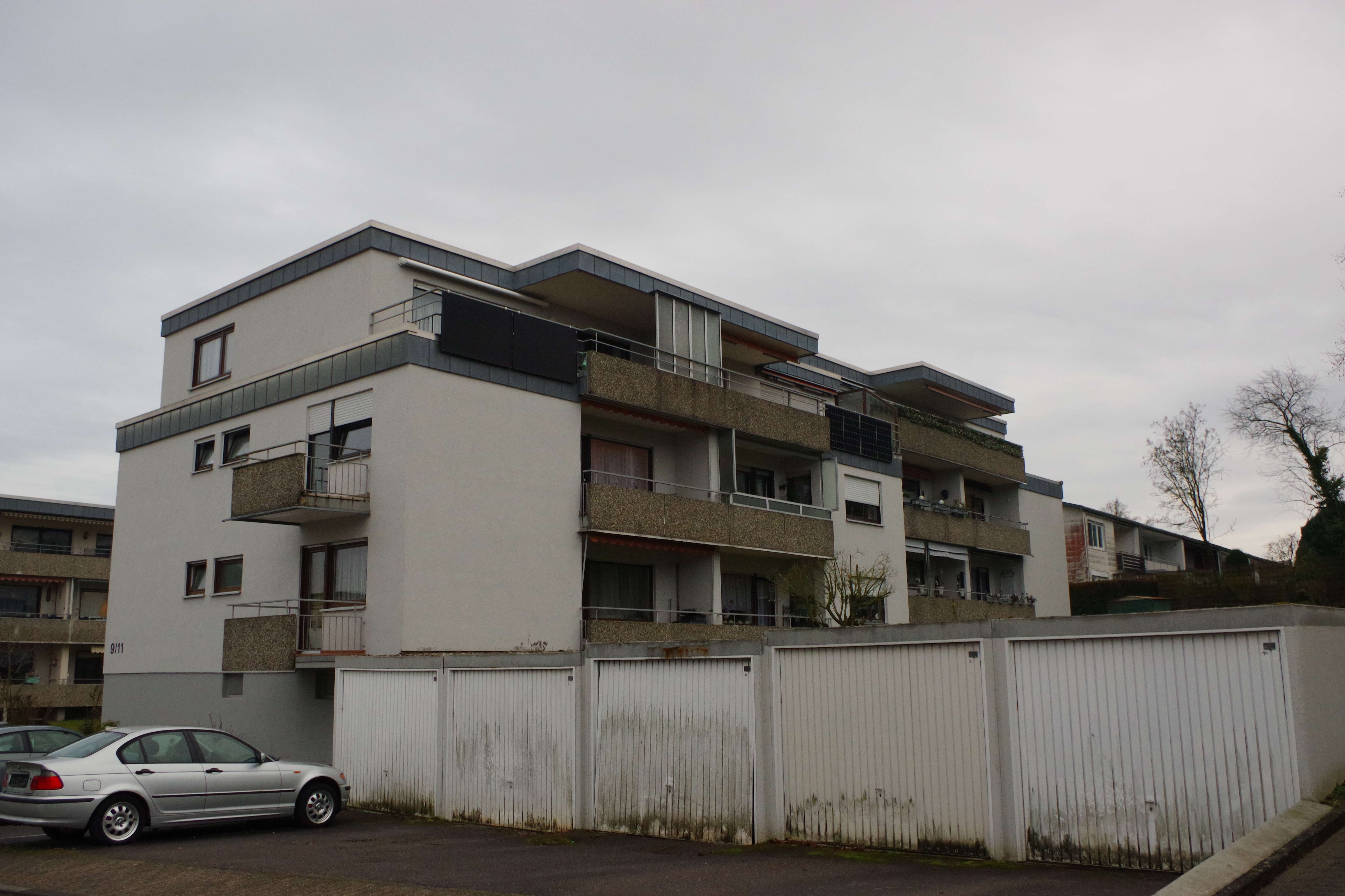 2-Zimmer-Wohnung mit Westbalkon und Einzelgarage im 1. Obergeschoss, Heilbronn Kreis – Bild 2