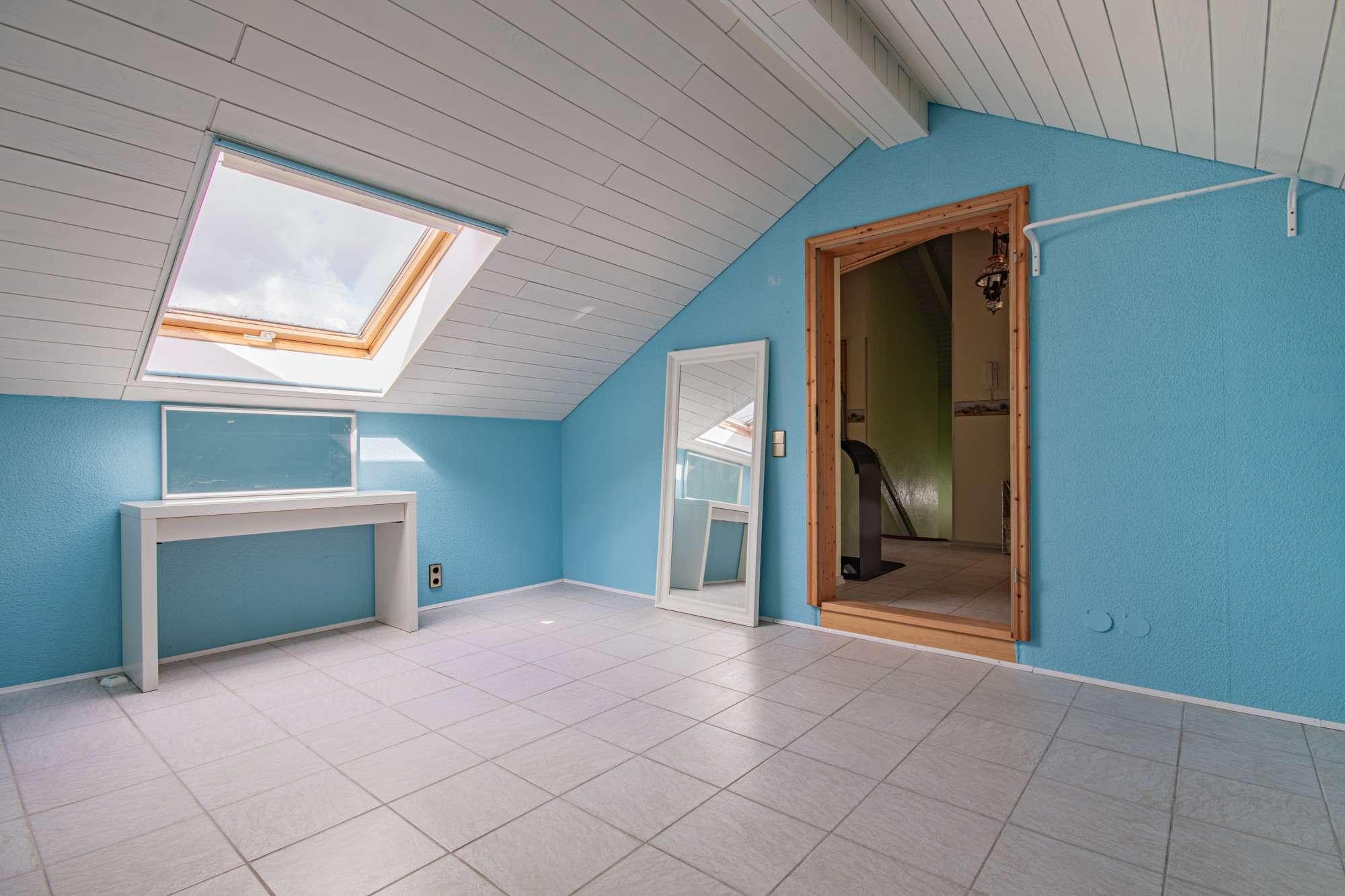 Immobilie in Weilheim - Zwei vielseitig nutzbare Doppelhaushälften mit großem Ausbaupotenzial in Weilheim - Heubach - Bild 27