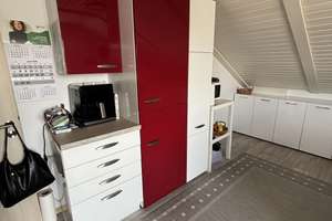 Gemütliche 3-Zimmer-DG-Wohnung mit toller Dachterrasse in Reichertshofen OT Dörfl – Die vollständige Adresse der Immobilie erhältst du vom Anbieter., 85048 Reichertshofen – Vorschaubild 8