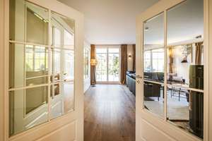 Ruhe, Raum und Stil: Einfamilienhaus mit 6 Zimmern und ca. 762 m² Grundstück – Die vollständige Adresse der Immobilie erhältst du vom Anbieter., 22397 Lemsahl-Mellingstedt, Hamburg – Vorschaubild 4