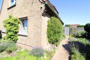 Familienglück in Rostock: Einfamilienhaus mit parkähnlichem Garten, PV-Anlage und modernem Grundriss – 18146 Dierkow-Ost, Rostock – Vorschaubild 24
