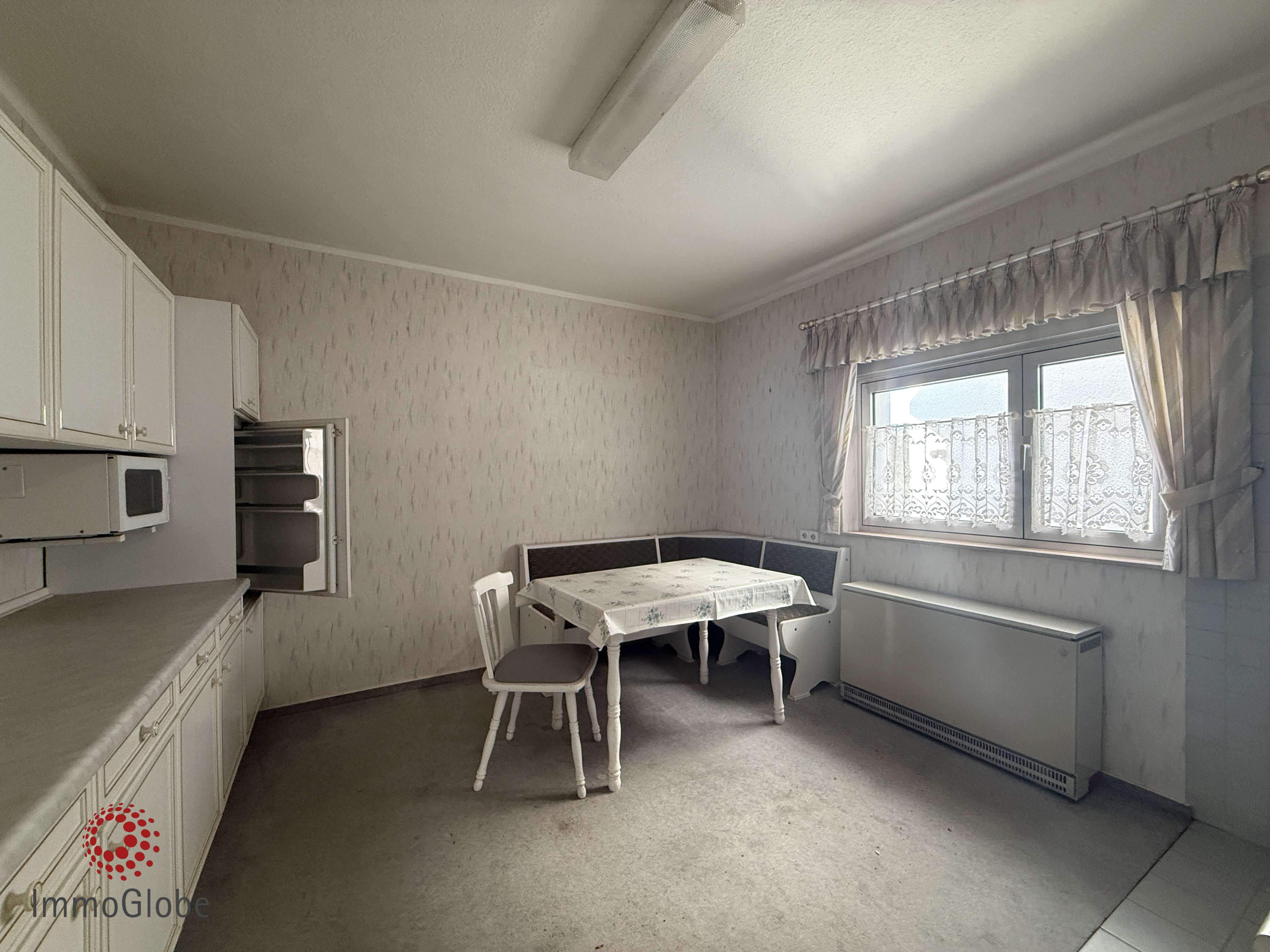 Handwerker Aufgepasst! Sanierungsbedürftiges Ein- bis Zweifamilienhaus in begehrter Lage, Südwestpfalz Kreis – Bild 2