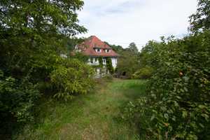 Charmante & lichtdurchflutete Jugendstilvilla in zentraler Lage mit großem Garten & Parkplätzen – Ostalbkreis – Vorschaubild 23