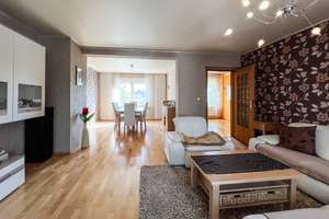 ***RESERVIERT*** Modernes Einfamilienhaus mit Wintergarten und Pool – Mühlgasse 17, 99198 Kleinmölsen – Vorschaubild 10