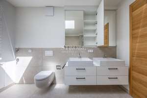 HOUSE IN HOUSE // 5 Zimmer auf 2 Ebenen in Harlachinger Top-Lage - Neubau/Erstbezug – Die vollständige Adresse der Immobilie erhältst du vom Anbieter., 81545 Harlaching, München – Vorschaubild 5