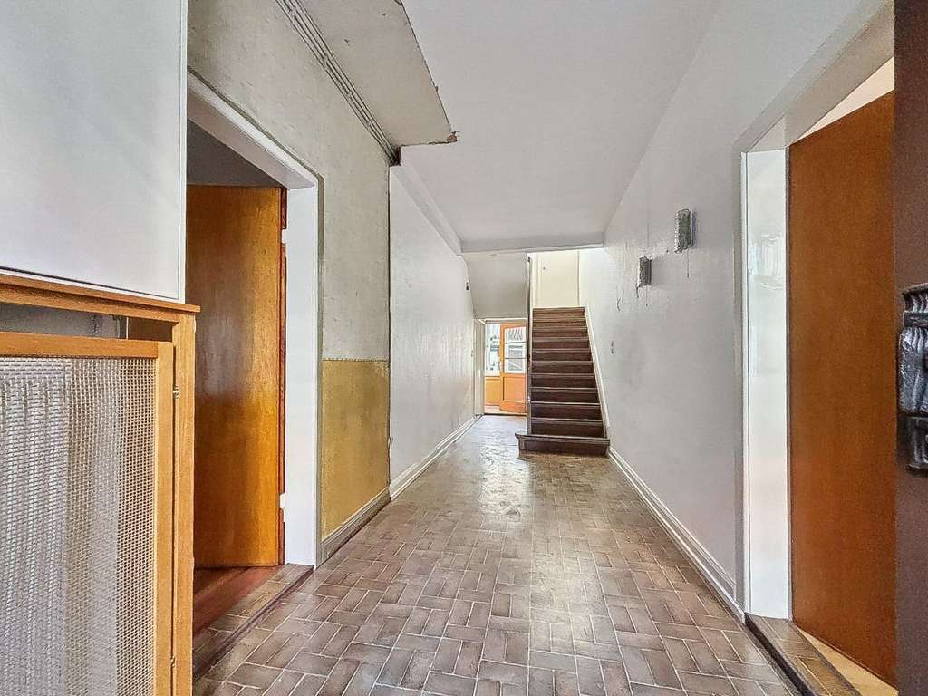 Immobilie in Goslar - Schönes, denkmalgeschütztes Drei-Parteienhaus mit ca. 240 m² Wohnfläche in Goslar - Bild 3