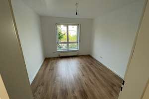 Söflingen: 3-Zimmer-Wohnung mit Balkon und gehobener Ausstattung – Die vollständige Adresse der Immobilie erhältst du vom Anbieter., 89077 Söflingen, Ulm – Vorschaubild 4