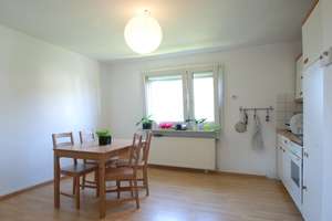 ### SCHICKE, MODERN  RENOVIERTE 2ZKB, WOHNKÜCHE, EBK, MIT EIGENER GARTENPARZELLE### – Lützenkirchner Str. 243, 51381 Quettingen, Leverkusen – Vorschaubild 2