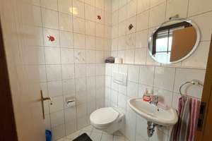 / Attraktives Familienhaus mit großem Grundstück! – Die vollständige Adresse der Immobilie erhältst du vom Anbieter., 35108 Bromskirchen – Vorschaubild 6