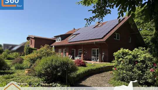 Bild von Großzügiges Wohnhaus mit Einliegerwohnung, Photovoltaik und Garage in Barßel