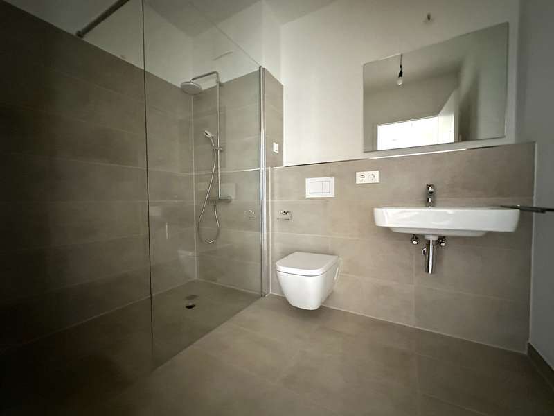 **Erstbezug** 3-Raum-Wohnung mit Terrasse in Dresden-Friedrichstadt - Photo 3