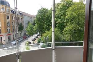 +++ Sehr schöne 2-Zimmer-Wohnung mit großem Balkon und EBK in zentraler Lage +++ – Barbarossastraße 32, 9112 Kaßberg, Chemnitz – Vorschaubild 5