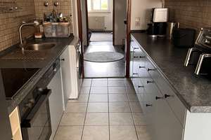 Lichtdurchflutete 3-Zimmer-Wohnung mit neuer Einbauküche & idyllischem Innenhofblick – Hardtstraße 64, 76185 Mühlburg, Karlsruhe – Vorschaubild 7