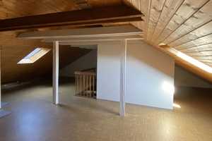 TOP-LAGE NÜRNBERG-MÖGELDORF: GROSSE ZWEIFAMILIEN-DOPPELHAUSHÄLFTE MIT GARAGE IN RUHIGER LAGE – Nürnberg – Vorschaubild 39
