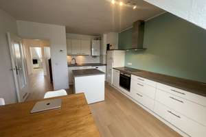 Top geschnittene, teilmöblierte 3-Zimmer-Dachgeschosswohnung am Brehmplatz – Herderstrasse 88, 40237 Düsseltal, Düsseldorf – Vorschaubild 12