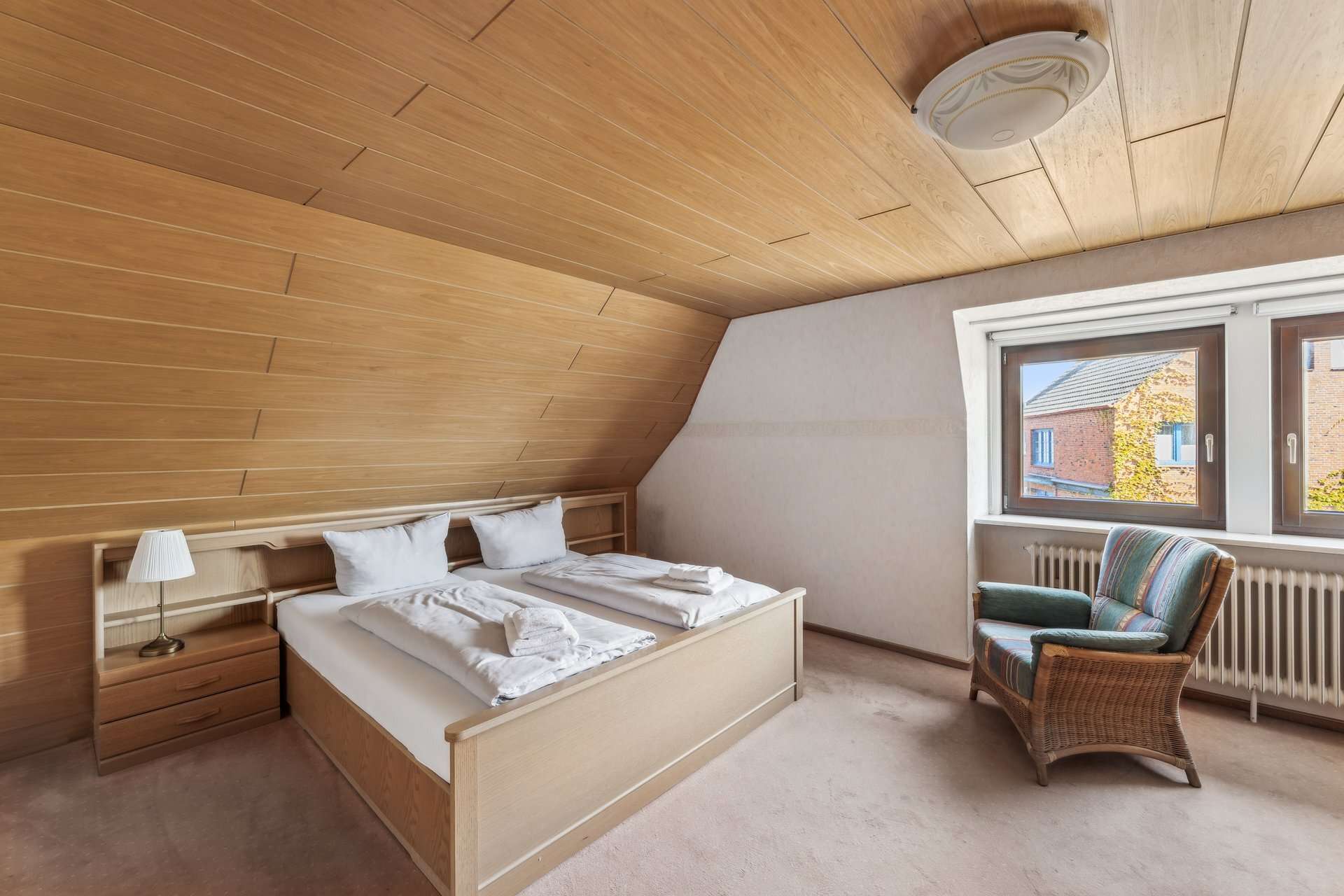 Immobilie in Tönning - Perfekt um den Anker zu werfen! | Gemütliches Einfamilienhaus direkt am historischen Hafen - Bild 9