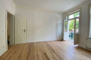 Stilvolle 3-Zimmer-Altbau-Wohnung mit eigenem Garten in Bahrenfeld, Hamburg – Bahrenfelder Chaussee 9, 22761 Bahrenfeld, Hamburg – Vorschaubild 10