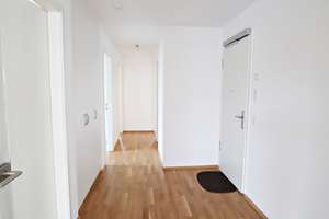Großzügige und moderne 3 Zi.-Whg. mit sonnigem Balkon. – Die vollständige Adresse der Immobilie erhältst du vom Anbieter., 40489 Wittlaer, Düsseldorf – Vorschaubild 11