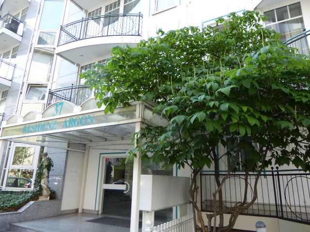 Wieder mal zu lange auf dem Merkzettel gehabt....... V-E-R-K-A-U-F-T ...