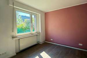 Frisch renovierte 3-Zimmer-ETW im EG mit großer Wohnküche, Terrasse und Garage – Die vollständige Adresse der Immobilie erhältst du vom Anbieter., 33619 Dornberg, Bielefeld – Vorschaubild 2