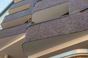Klinker, Loggien und Balkone – Expressiv wohnen im BRICKS – Belziger Straße 33, 10823 Schöneberg, Berlin – Vorschaubild 9
