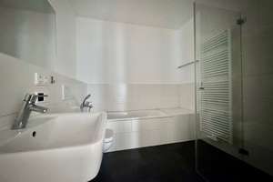 Property thumbnail 7