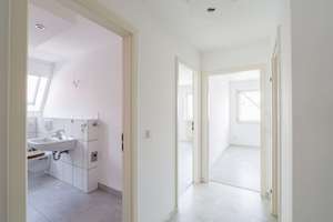 Renovierte 3,5-Zi.-Whg mit Balkon & TG-Stellplatz im Herzen Schwaigerns - 200 m zum Bahnhof – 74193 Schwaigern – Vorschaubild 16