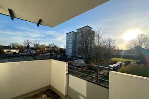 Geräumige 3-Zi-Wohnung mit Balkon! – Baumberger Straße 50, 51371 Rheindorf, Leverkusen – Vorschaubild 2