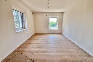 Erstbezug Möhringen: Stilvolle 3,5-Zi.-Etagenwohnung mit Kamin, Balkon & Garten – Im Schießgärtle 17, 70567 Möhringen-Mitte, Stuttgart – Vorschaubild 10