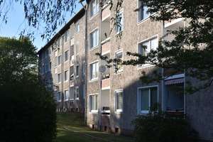 Schöne 3-Zimmer-Wohnung mit Balkon // 3.OG , Links – Schlesierweg 52, 38440 Laagberg, Wolfsburg – Vorschaubild 4