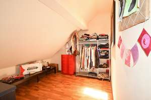 VON POLL | Keine gewöhnliche Wohnung sondern hier erwartet Sie ein Zuhause mit Charakter! – Die vollständige Adresse der Immobilie erhältst du vom Anbieter., 90459 Gugelstraße, Nürnberg – Vorschaubild 13
