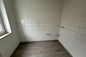 Frisch renovierete  3-Zimmer-Wohnung mit separatem WC in zentraler Lage – Kiepeweg 3, 44357 Westerfilde, Dortmund – Vorschaubild 3