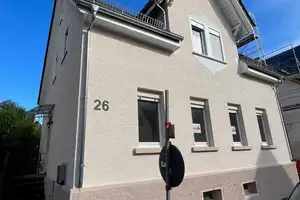 Kirchheim-Paradiesle: Wohnen in bester Lage - stilvolles EFH mit hohen Decken und viel Platz! – Esslingen (Kreis) – Vorschaubild 3