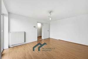 Praktisch geschnittene 3 Zimmer Wohnung mit Balkon und schöner Aussicht – Die vollständige Adresse der Immobilie erhältst du vom Anbieter., 70184 Gablenberg, Stuttgart – Vorschaubild 4